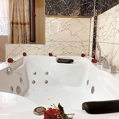מלון Laleli Palace I *